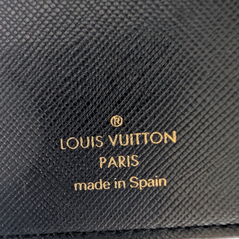 Vintage Louis Vuitton Agenda with Signature Monogram - Picture 5 of 10